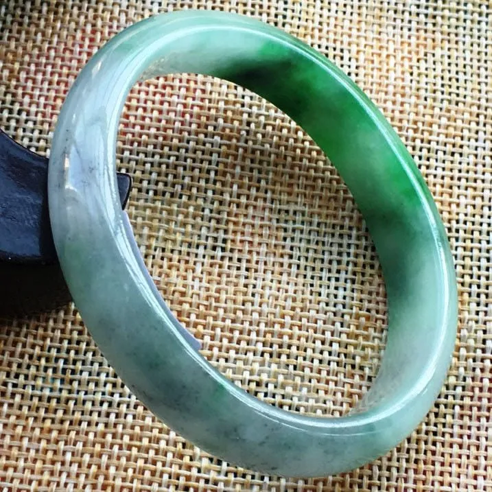 10% OFF- 52/53/54 mm Certified Natural Jadeite Emerald Jade Bangle《Grade A》A60