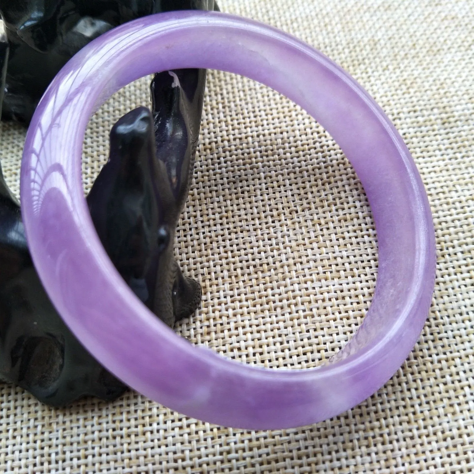 10% OFF- 56/57/58 mm Certified Natural Jadeite Emerald A*Jade HandCarved Bangle 8612