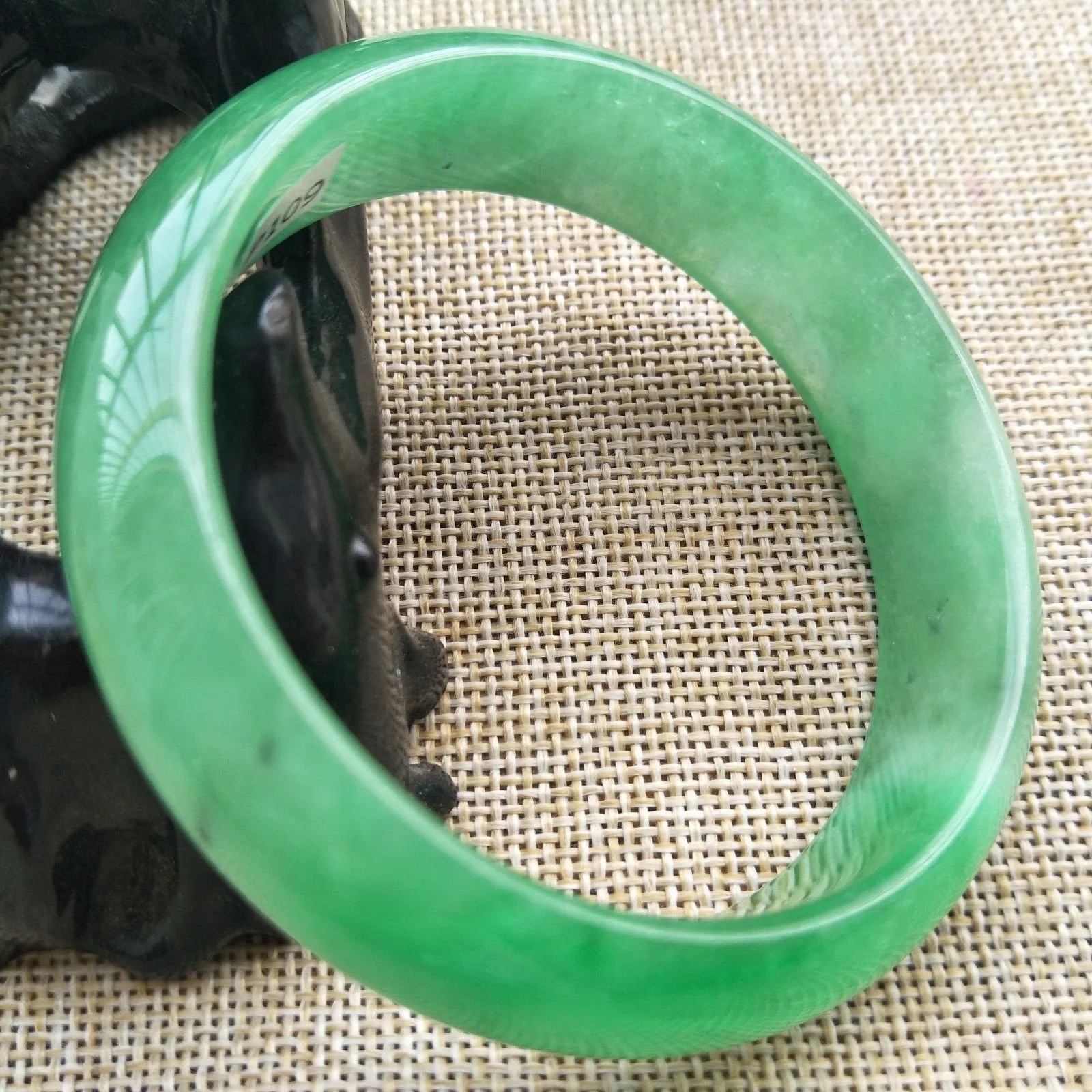 10% OFF- 58/59/60mm Certified Natural Jadeite Emerald A*Jade HandCarved Bangle P109