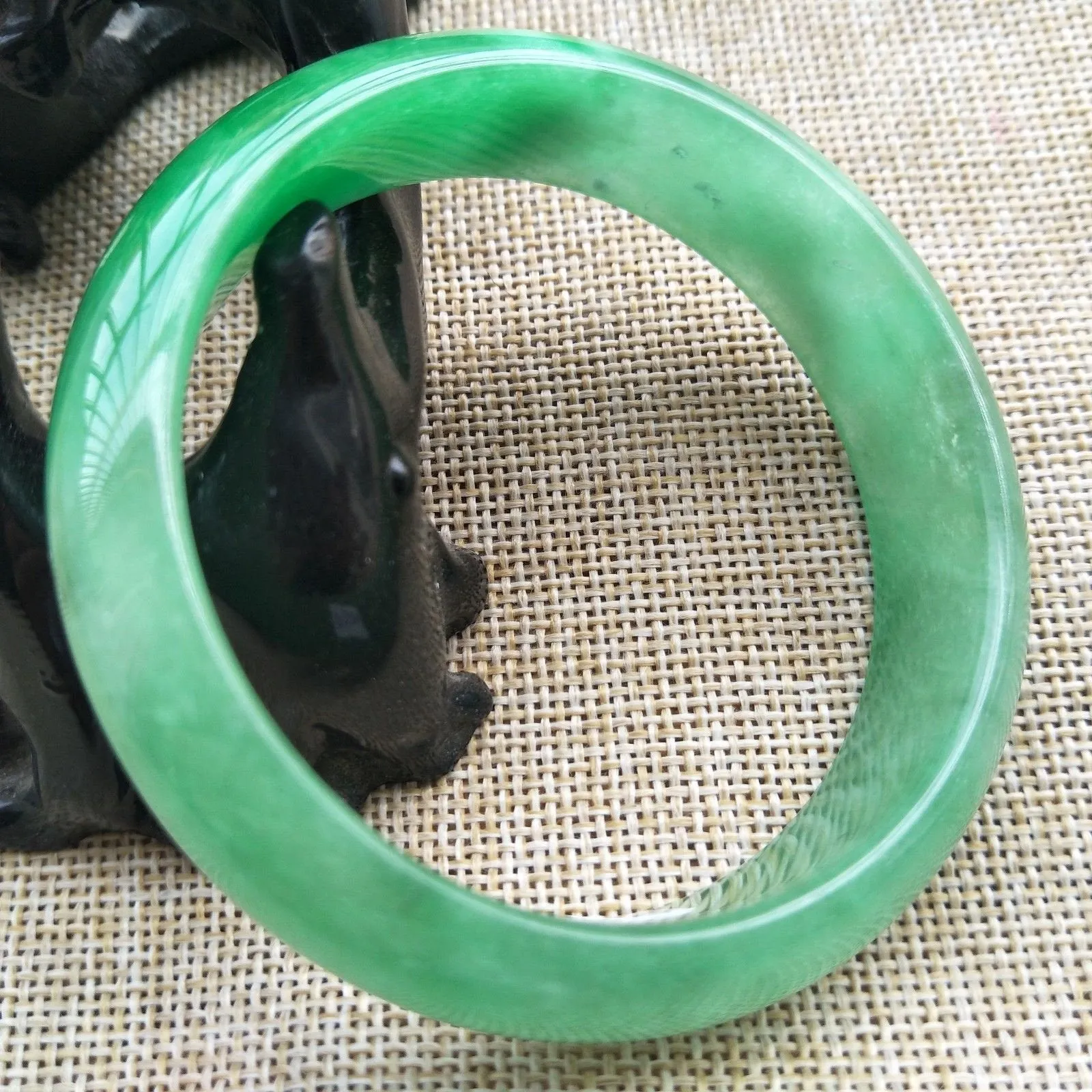 10% OFF- 58/59/60mm Certified Natural Jadeite Emerald A*Jade HandCarved Bangle P109