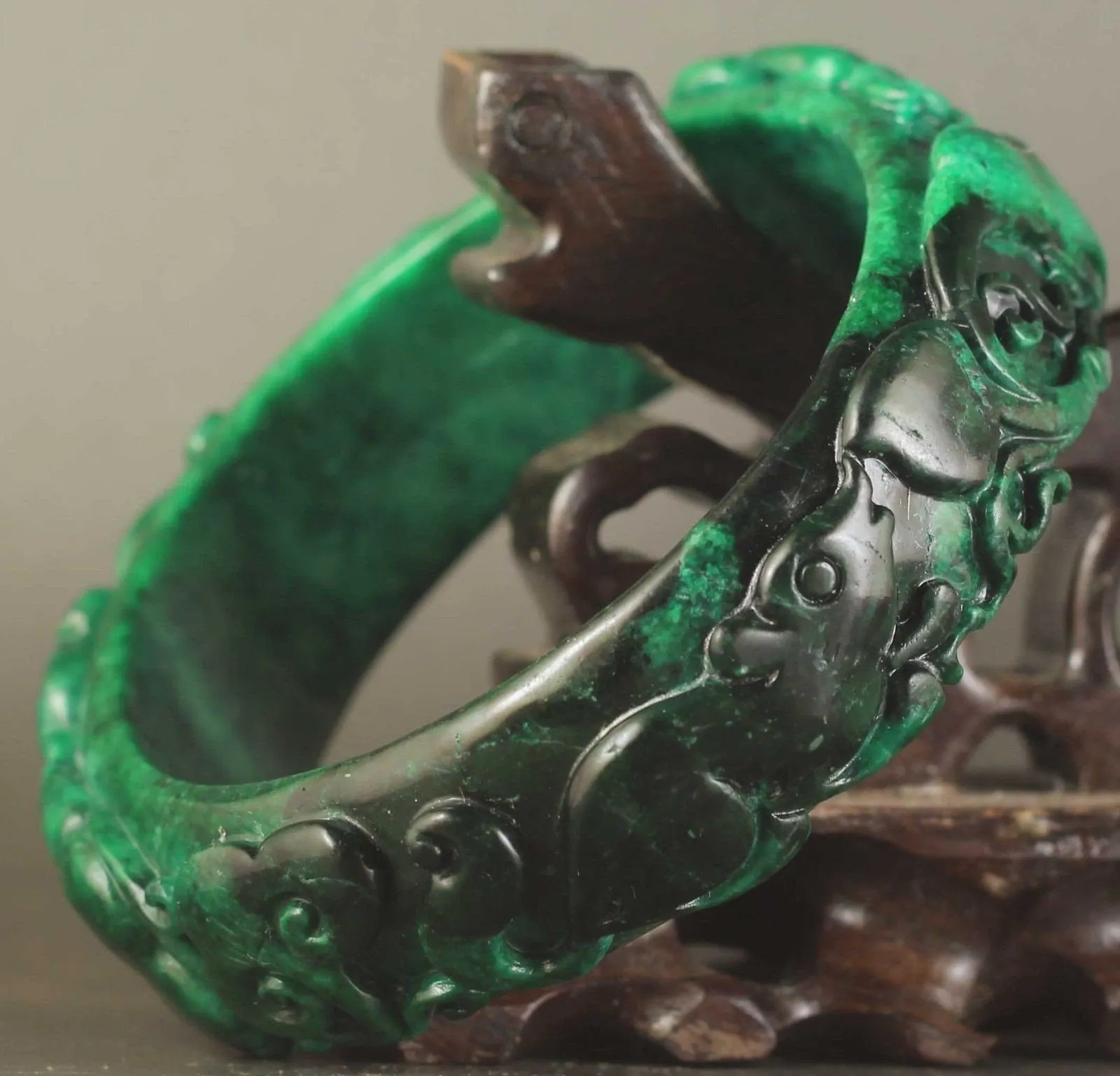 10% OFF- 61/62/63mm Certified China Natural Green Jadeite Emerald A*Jade HandCaved Double Dragons Ruyi Flower Bangle NO.A340