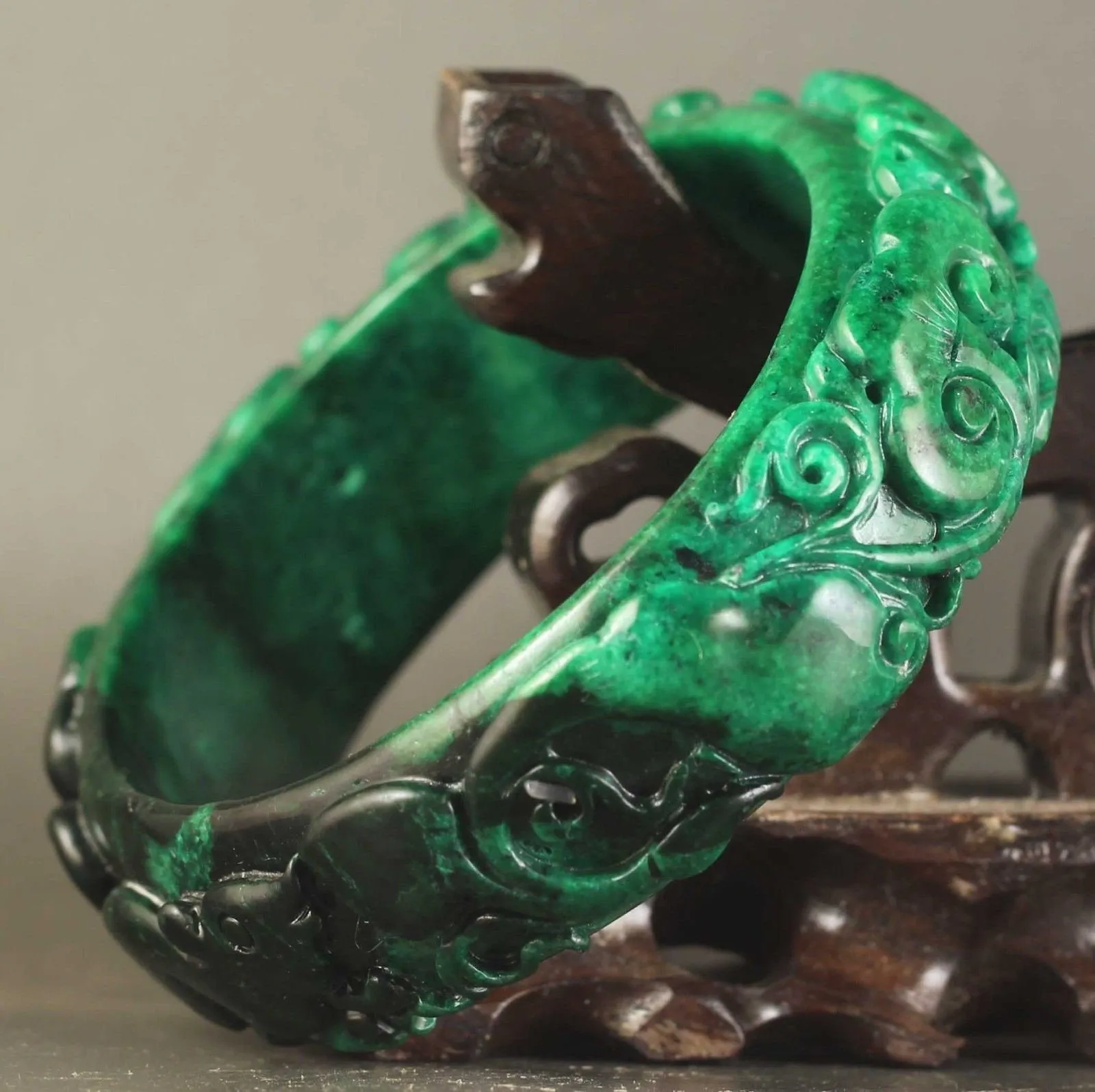 10% OFF- 61/62/63mm Certified China Natural Green Jadeite Emerald A*Jade HandCaved Double Dragons Ruyi Flower Bangle NO.A340