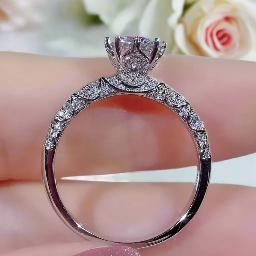 1.0ct Round Diamond Retro Engagement Ring