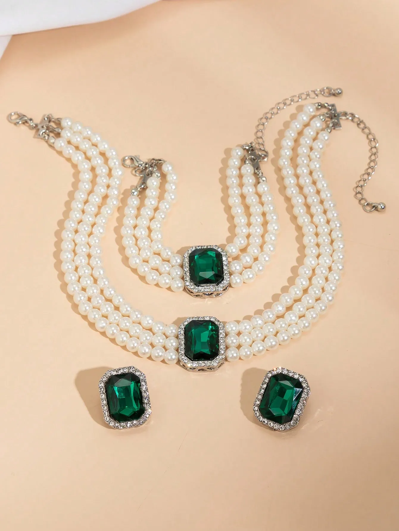 4pcs Diamond Inlaid Multi-Layer Pearl Beaded Necklace Set