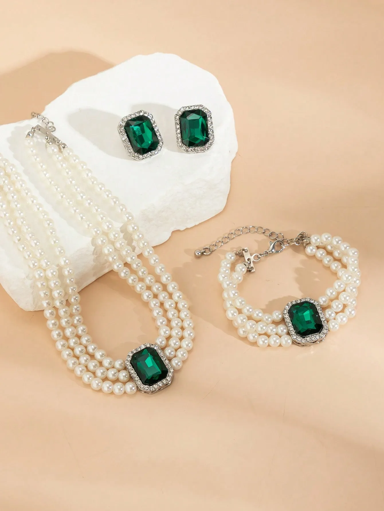 4pcs Diamond Inlaid Multi-Layer Pearl Beaded Necklace Set