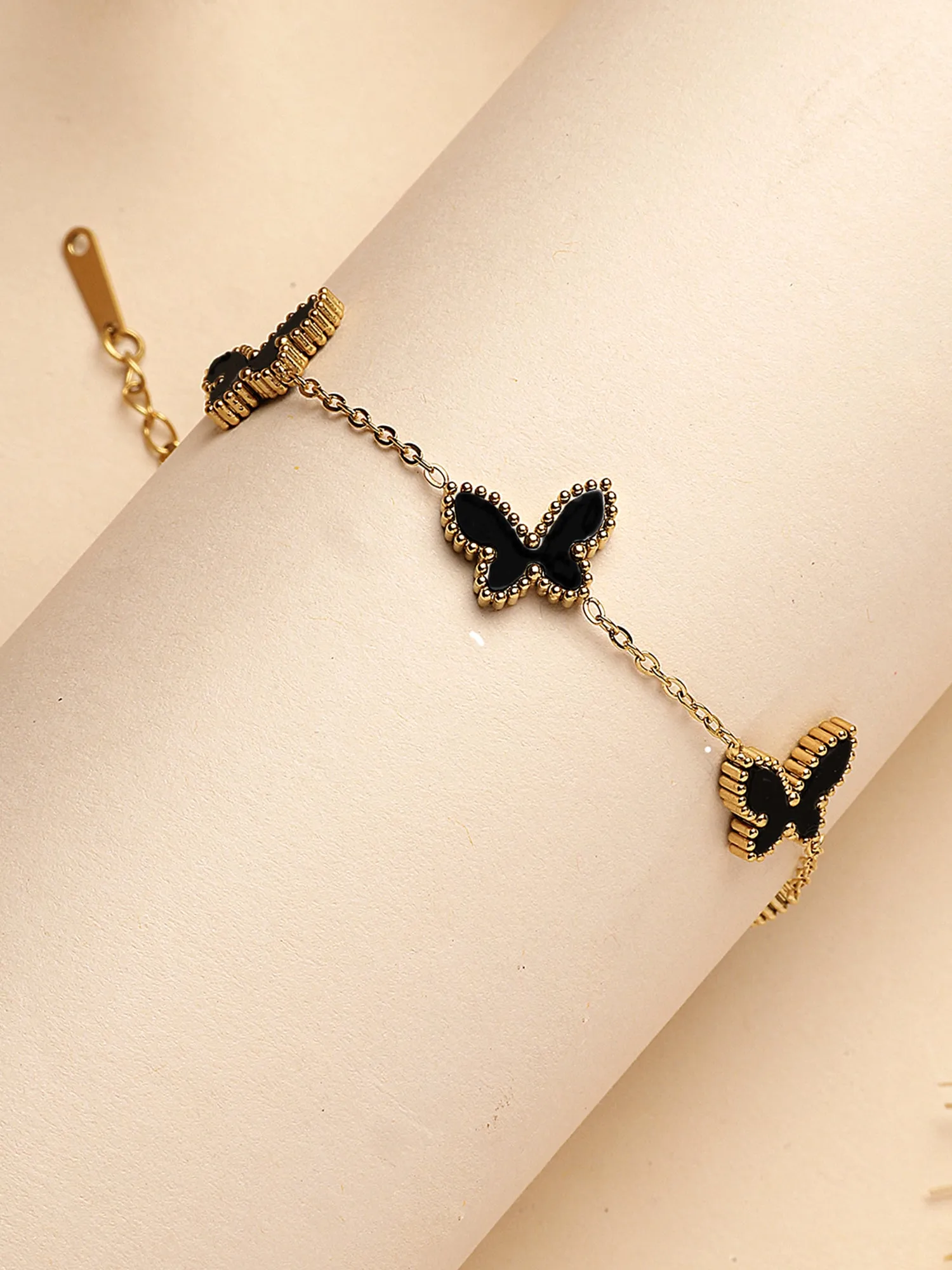 Bohey by KARATCART Gold Plated Buttefly Charm Chain Bracelet for Women