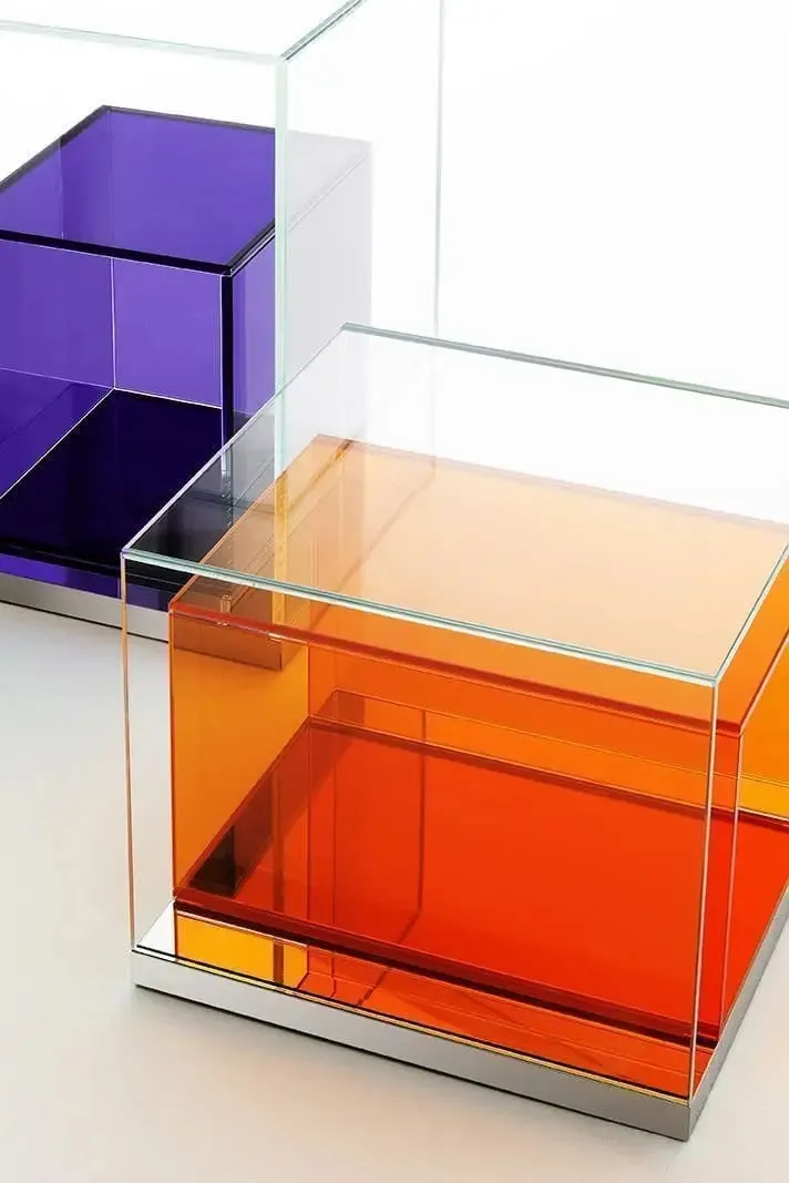 Boxinbox Low Glass Table