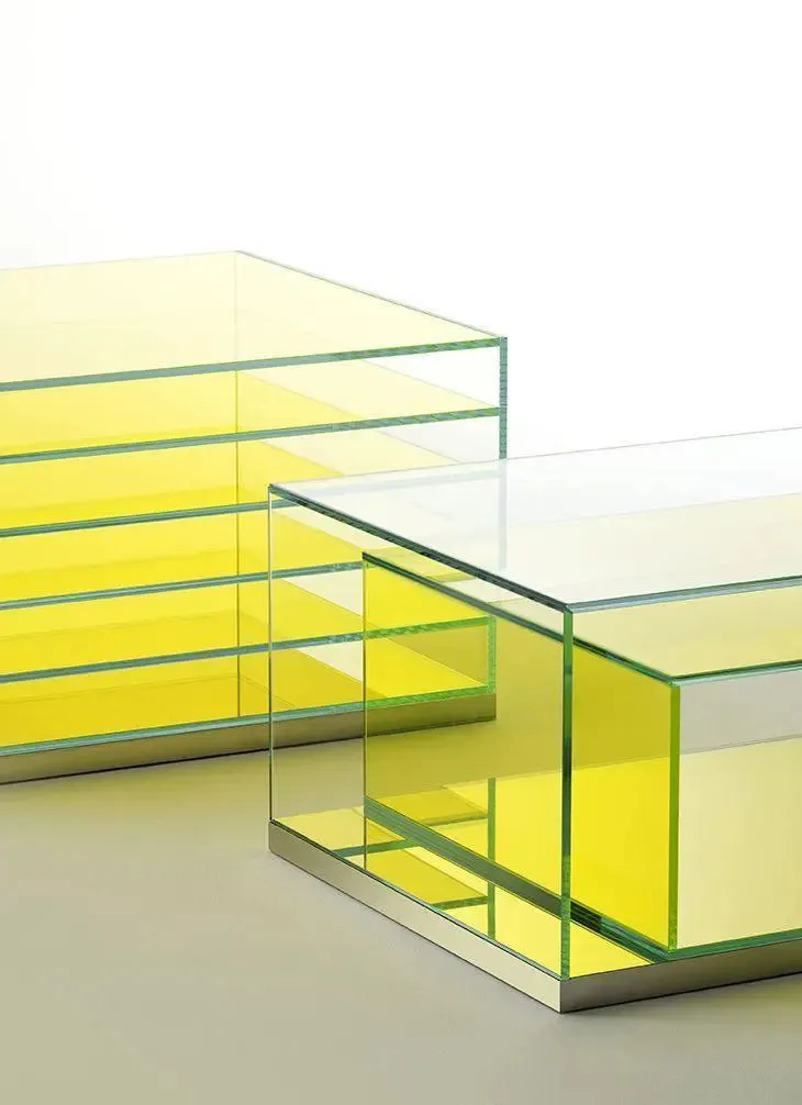 Boxinbox Low Glass Table
