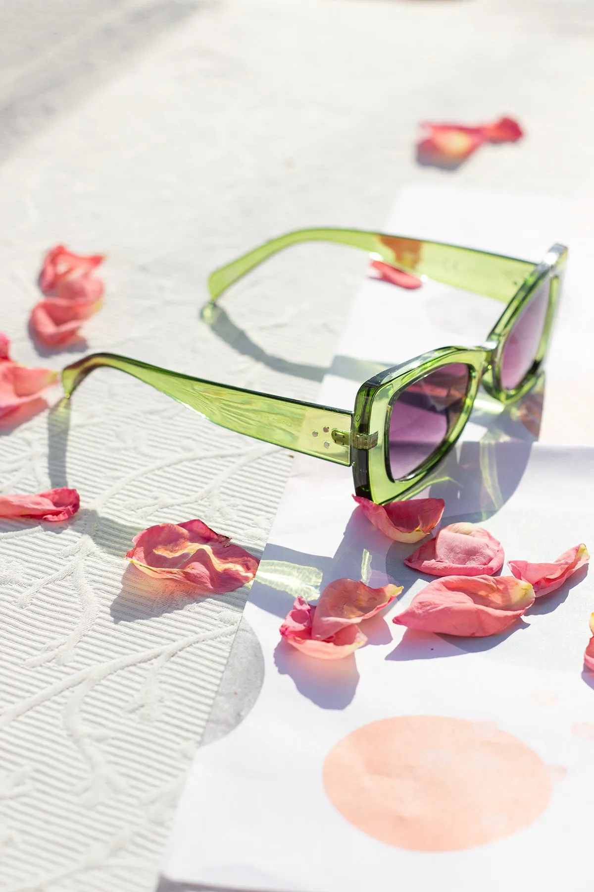 Chunky Triangle Cat Eye Sunglasses