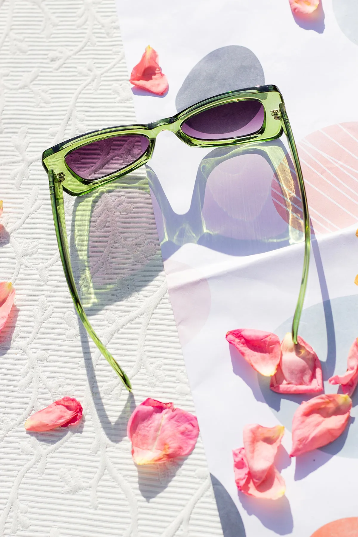Chunky Triangle Cat Eye Sunglasses