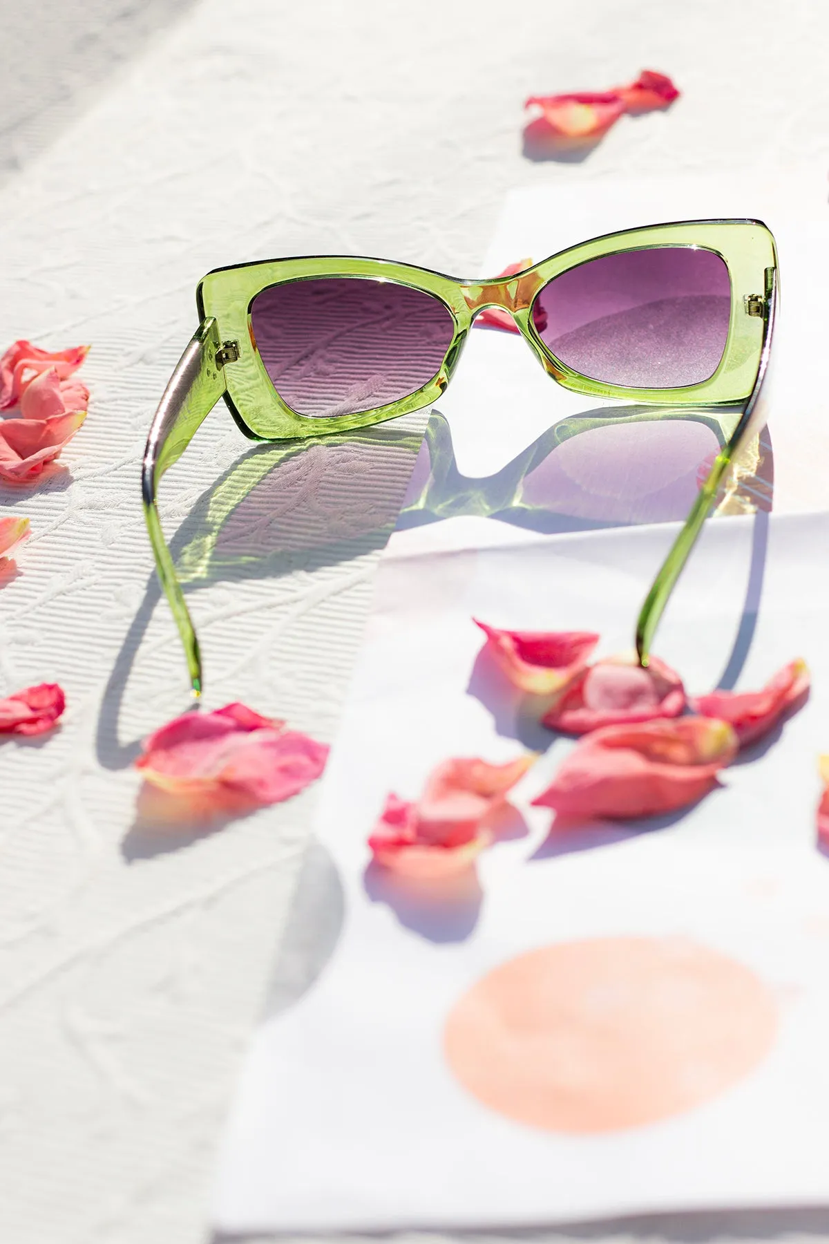 Chunky Triangle Cat Eye Sunglasses