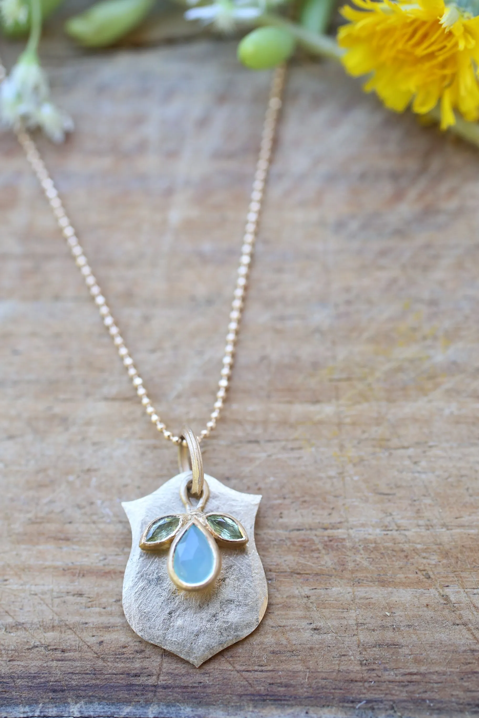 Clan Crest Posy Dog Tag Charm