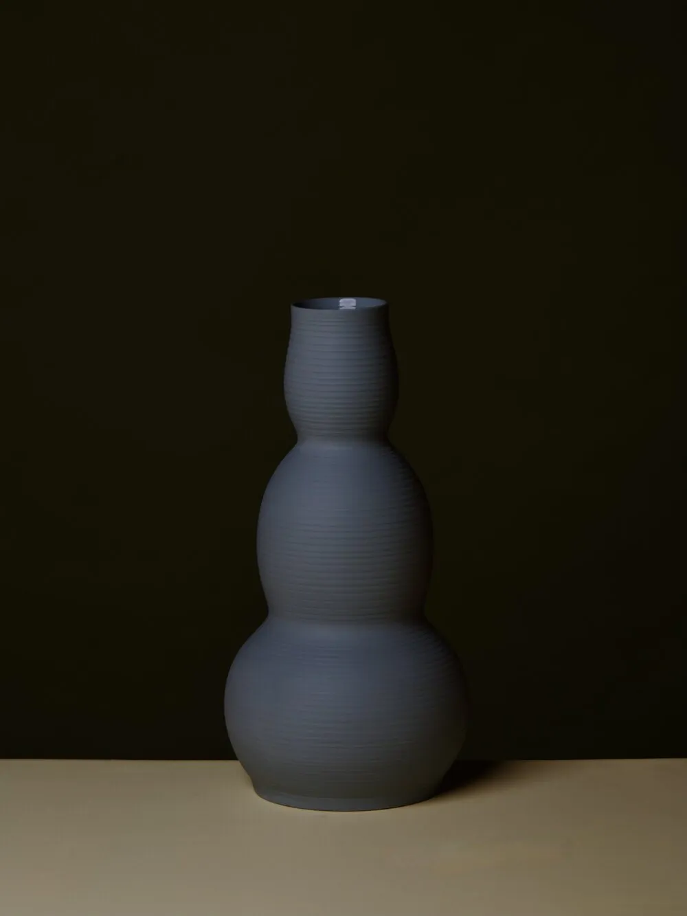 COLD MOUNTAIN GOURD VASE BISQUE