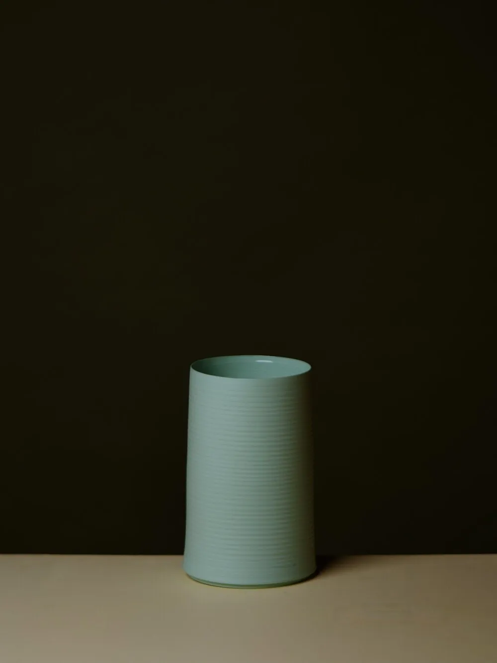 COLD MOUNTAIN VASE BISQUE
