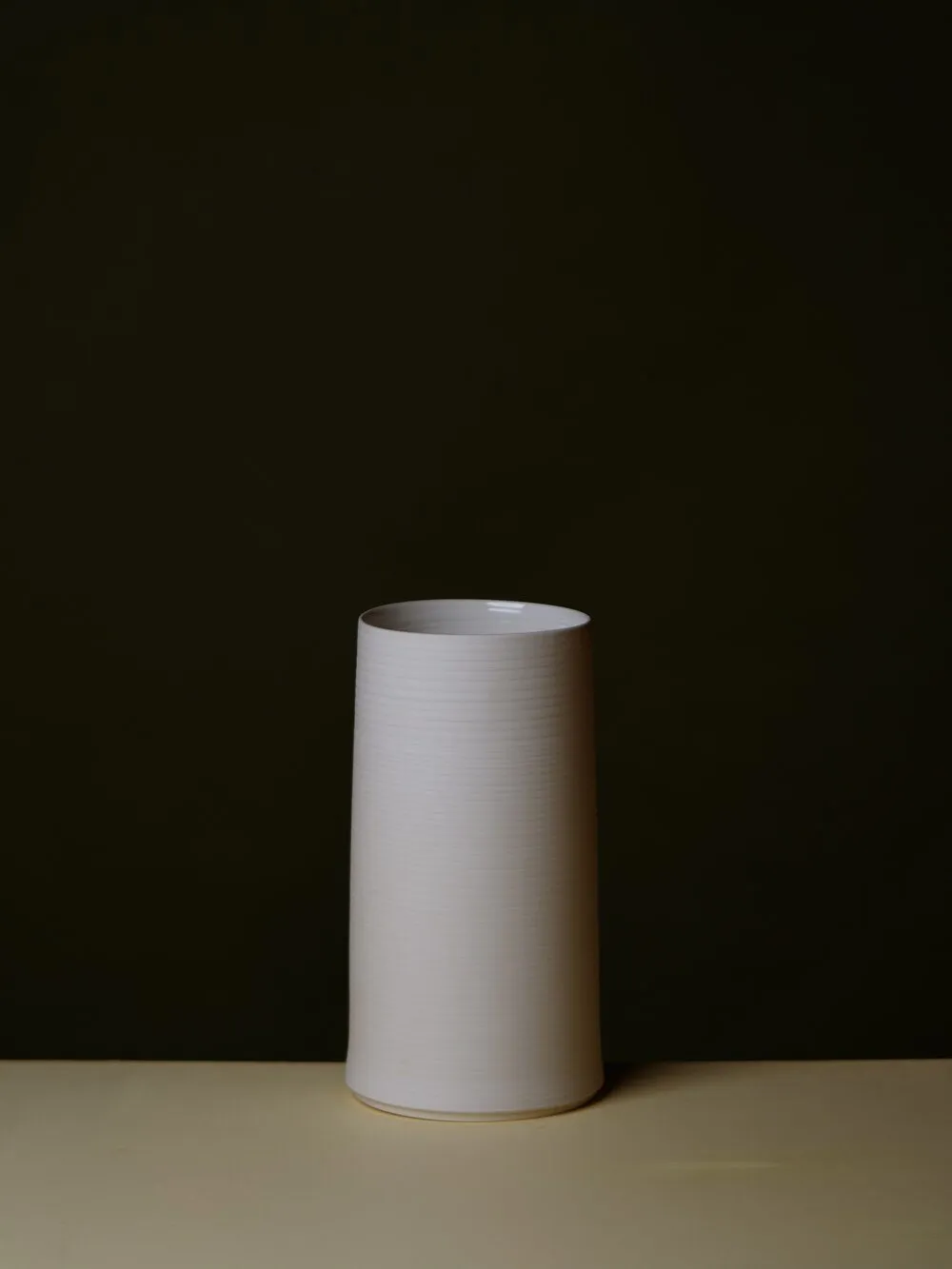 COLD MOUNTAIN VASE BISQUE