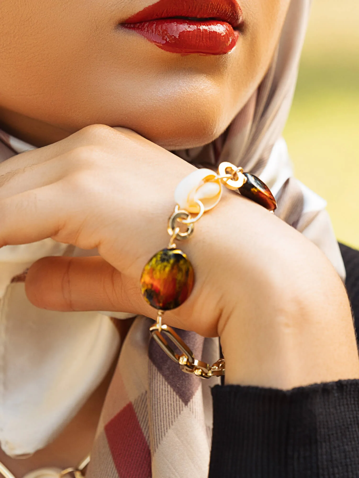 Flame Cowrie Bracelet