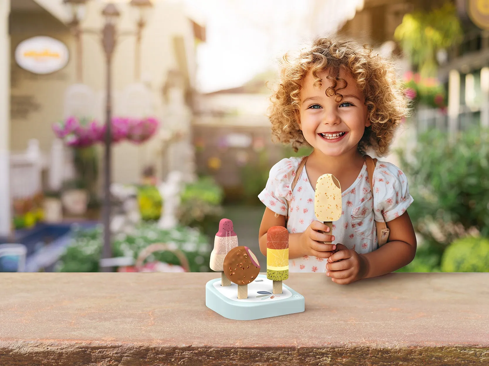 Ice Cream Bar Stand w/4 ice creams