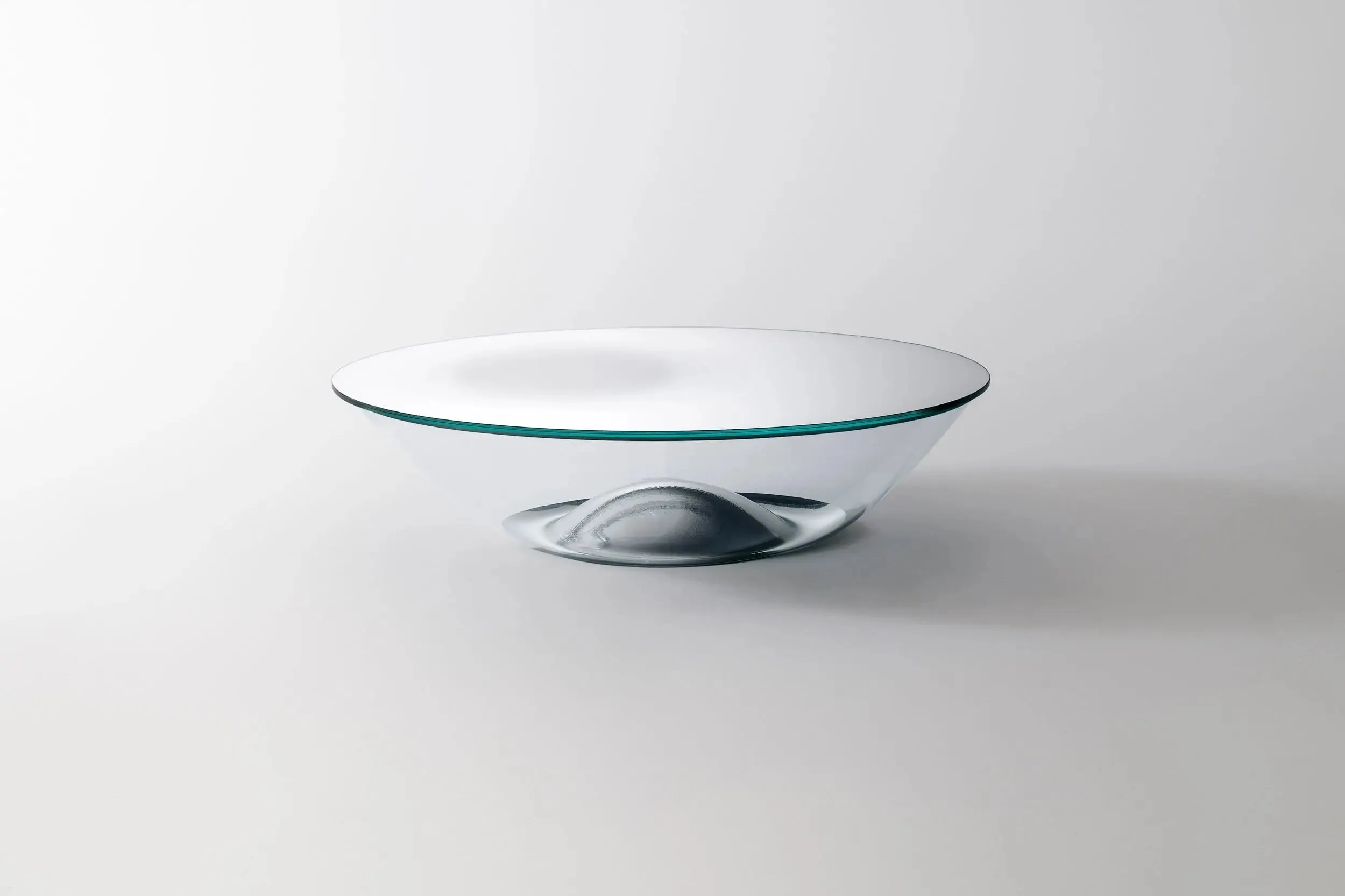 Nacre - Low Glass Table