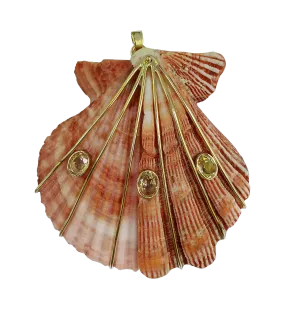 Pink  Grey Shell With Oval Topaz