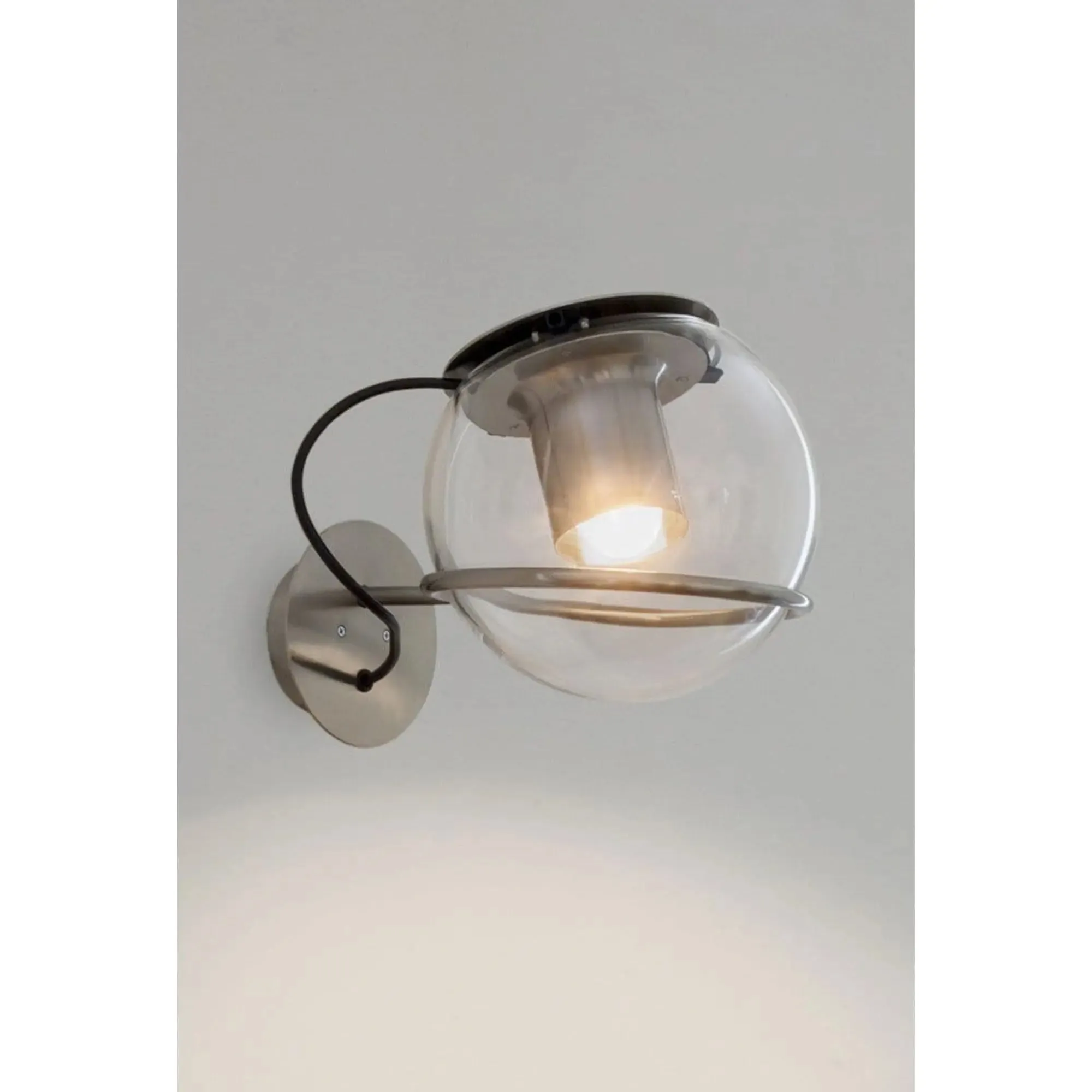 The Globe 727 OR - Wall Lamp