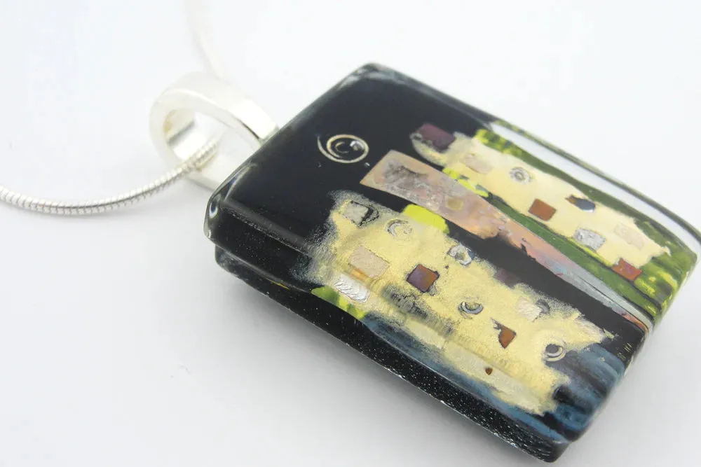 The Magician Necklace
