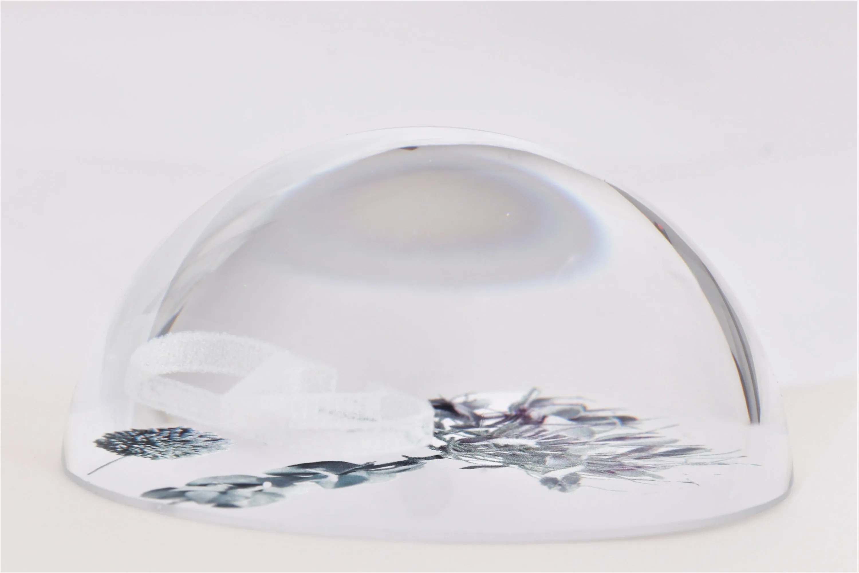 VALENTINO PAPER WEIGHT, WITH BOX