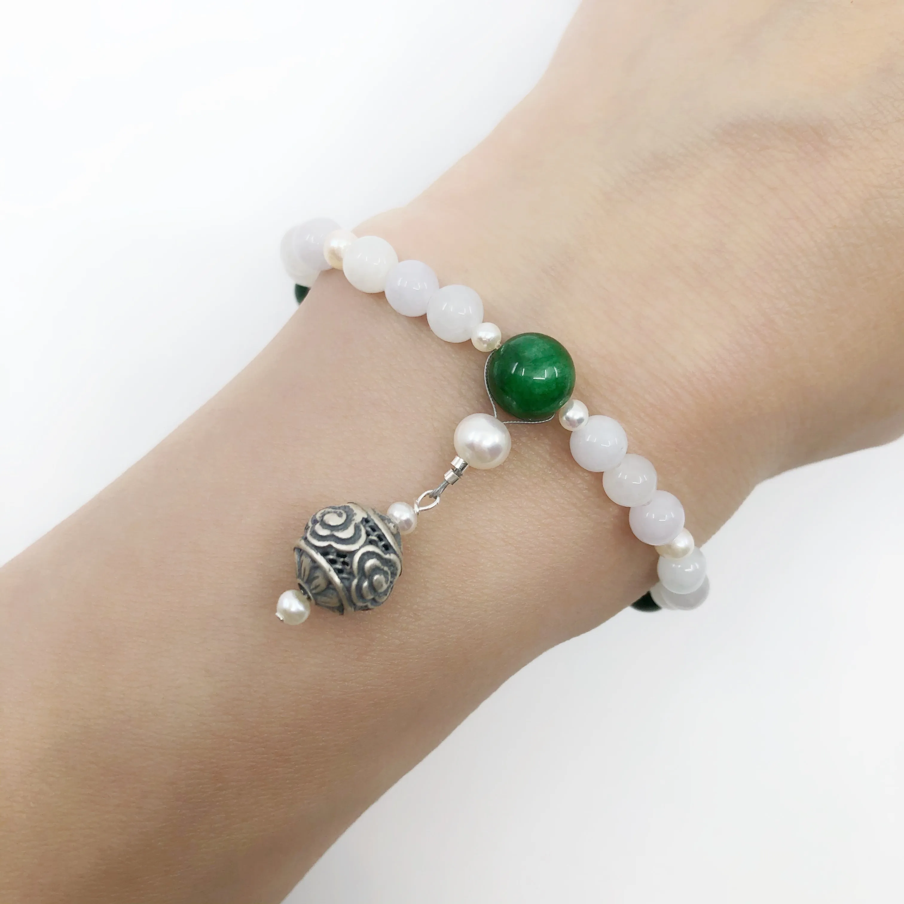 Vintage Beaded Jade and Pearl Bracelet 6mm