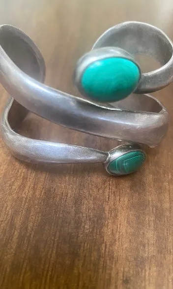 Vintage Sterling Silver and Malachite Stone Spiral Bracelet
