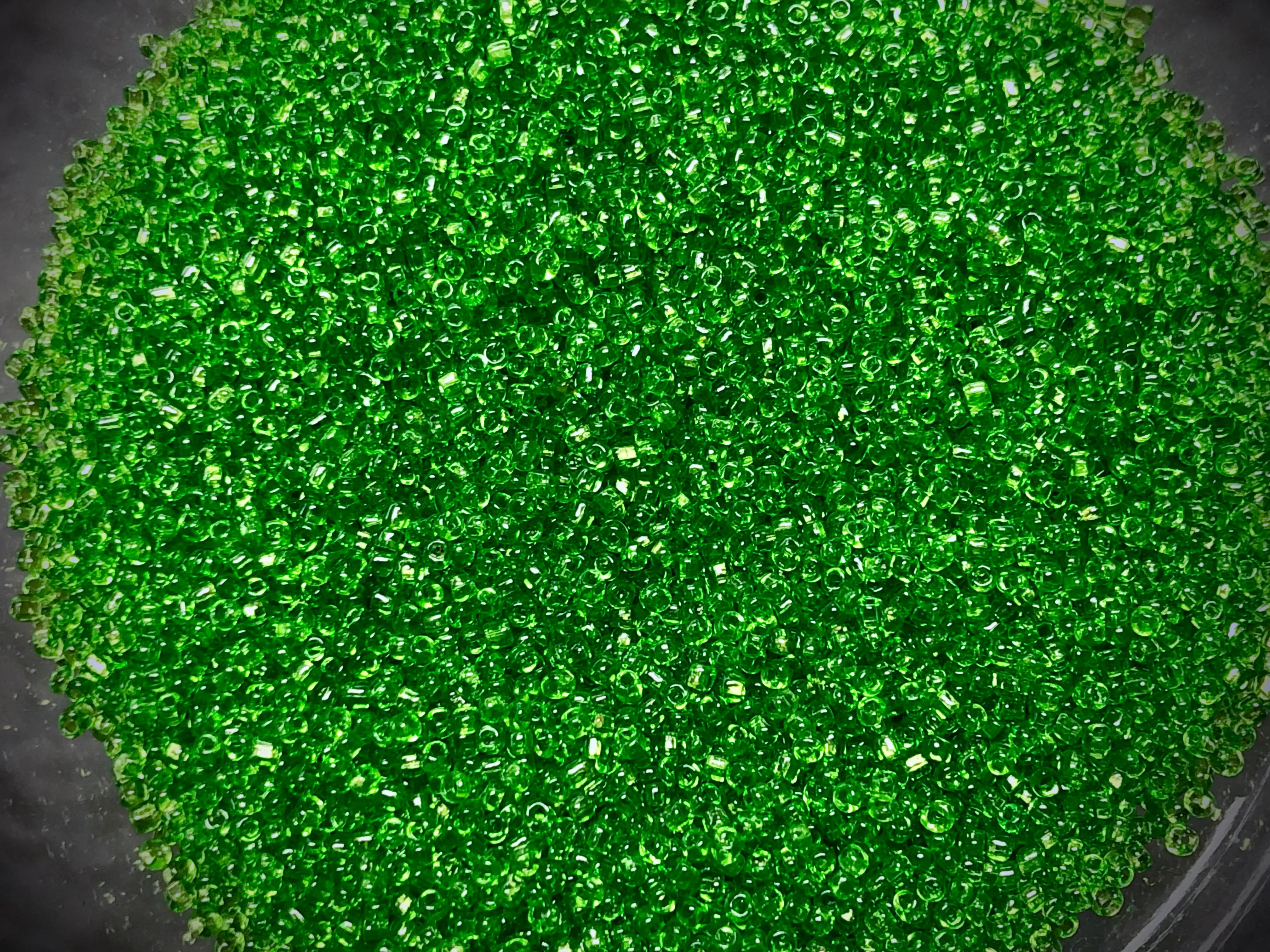 Vintage Venetian Seed Beads - 11/0 - Transparent Green
