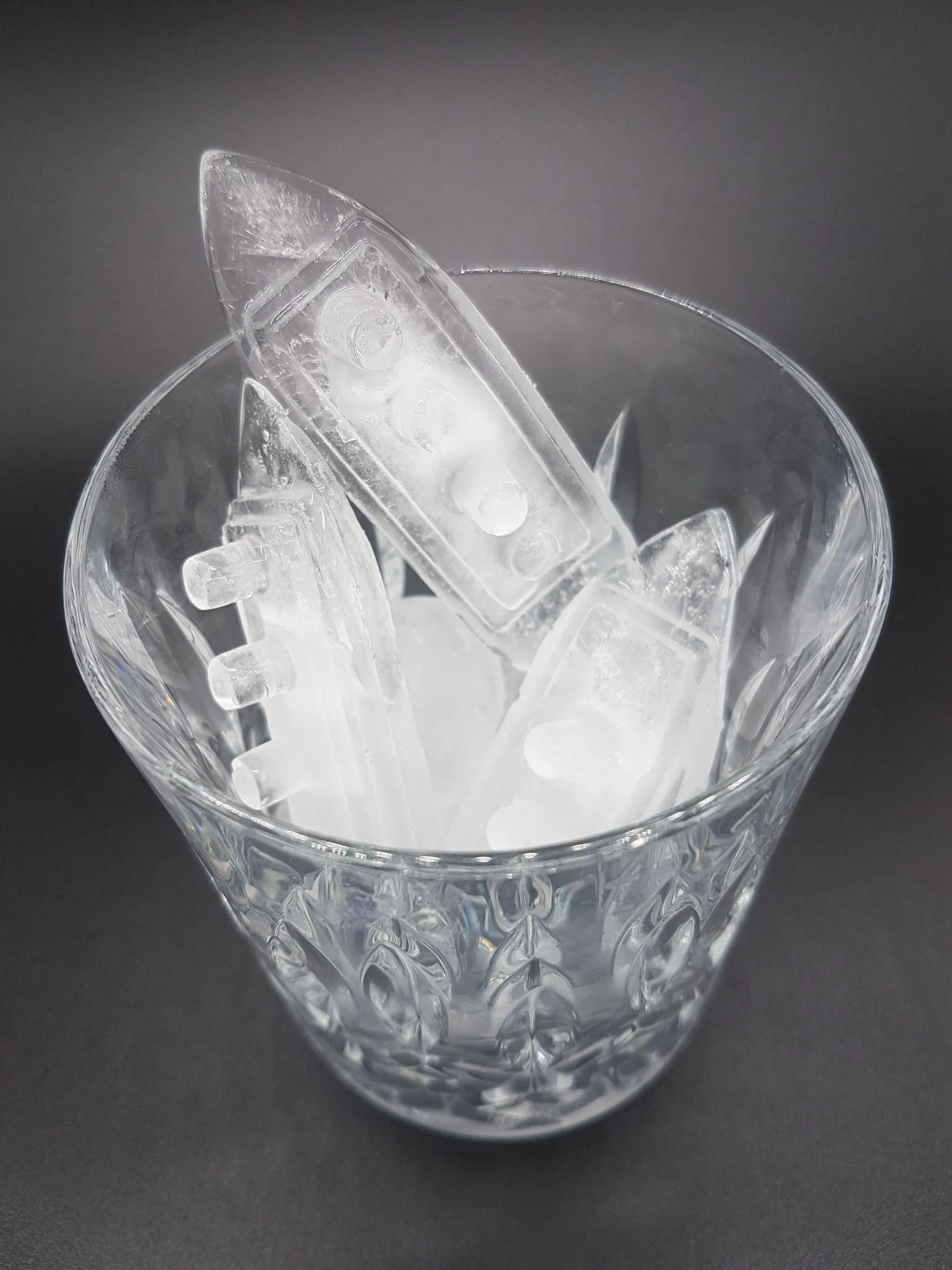 Wreck Ice Cubes (set of 2 pieces)