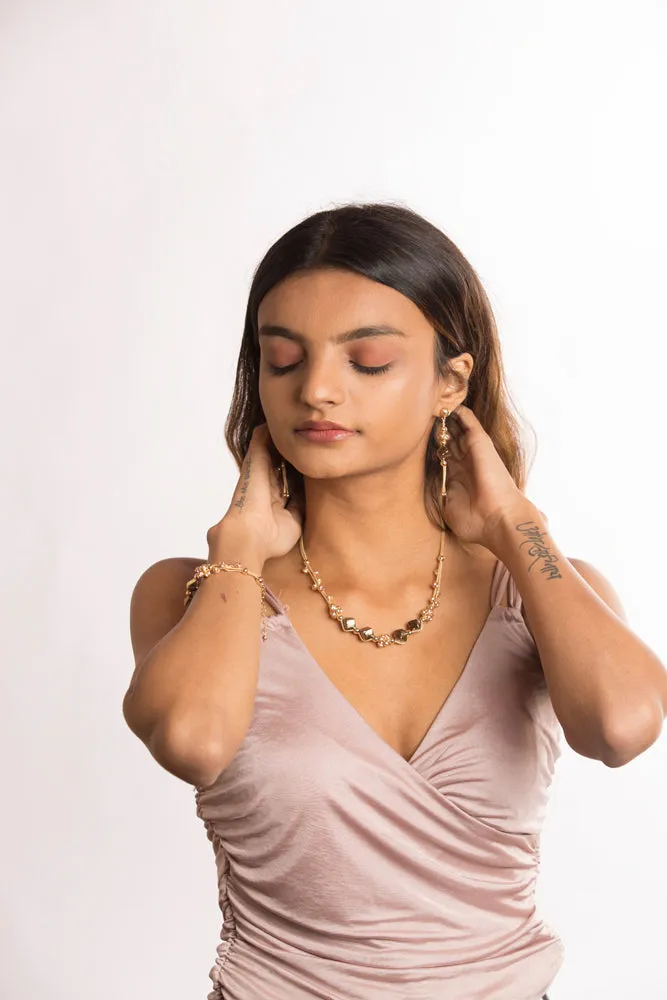Yellow and Brown Gold Necklace Set